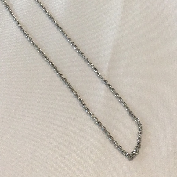 Colorful 2 tiered and 3 tired necklaces - Picture 8 of 10